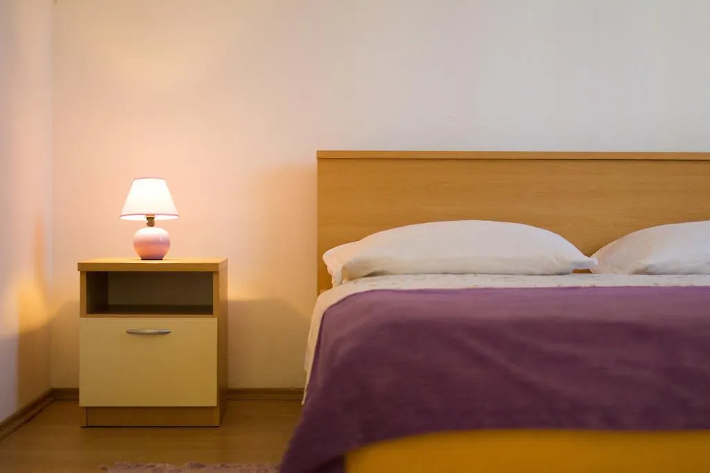 Apartment Magdic Brzac
